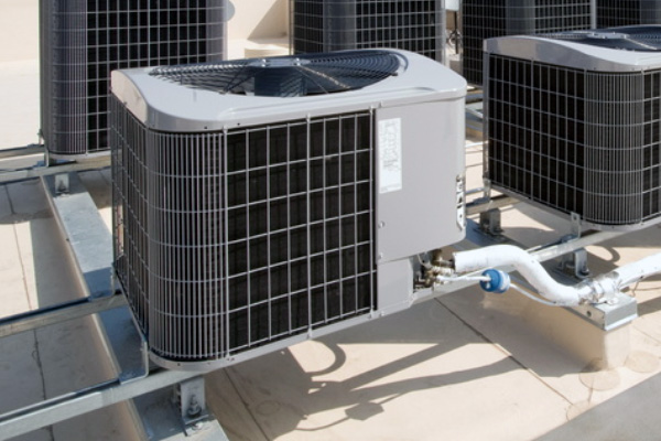 Roof Top AC Unit, NY Refrigeration & Air Conditioning Inc. | Refrigeration Repair and Air Conditioning Repair| Forest Hills, Queens County and NYC | Phone #: 917.438.8040, Email: NewYorkRefrigeration.AC@gmail.com - Image